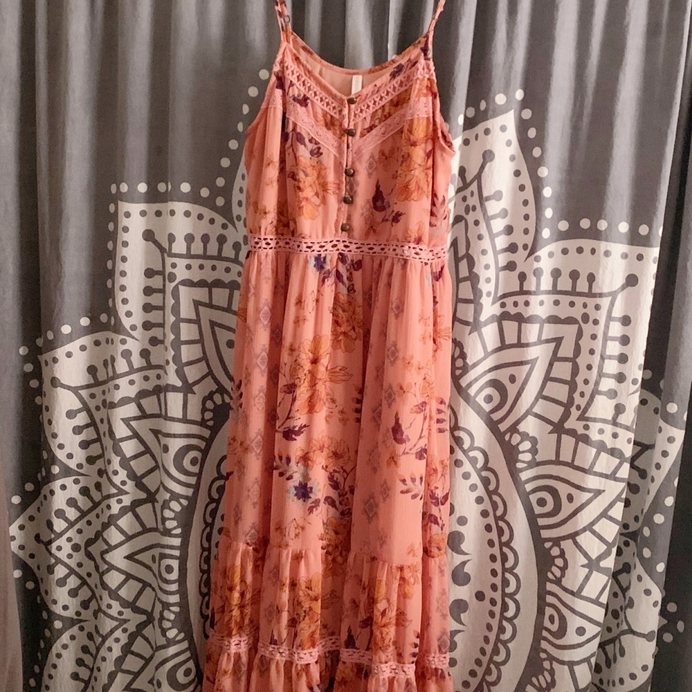Floral pink dress - Picture 2 of 3